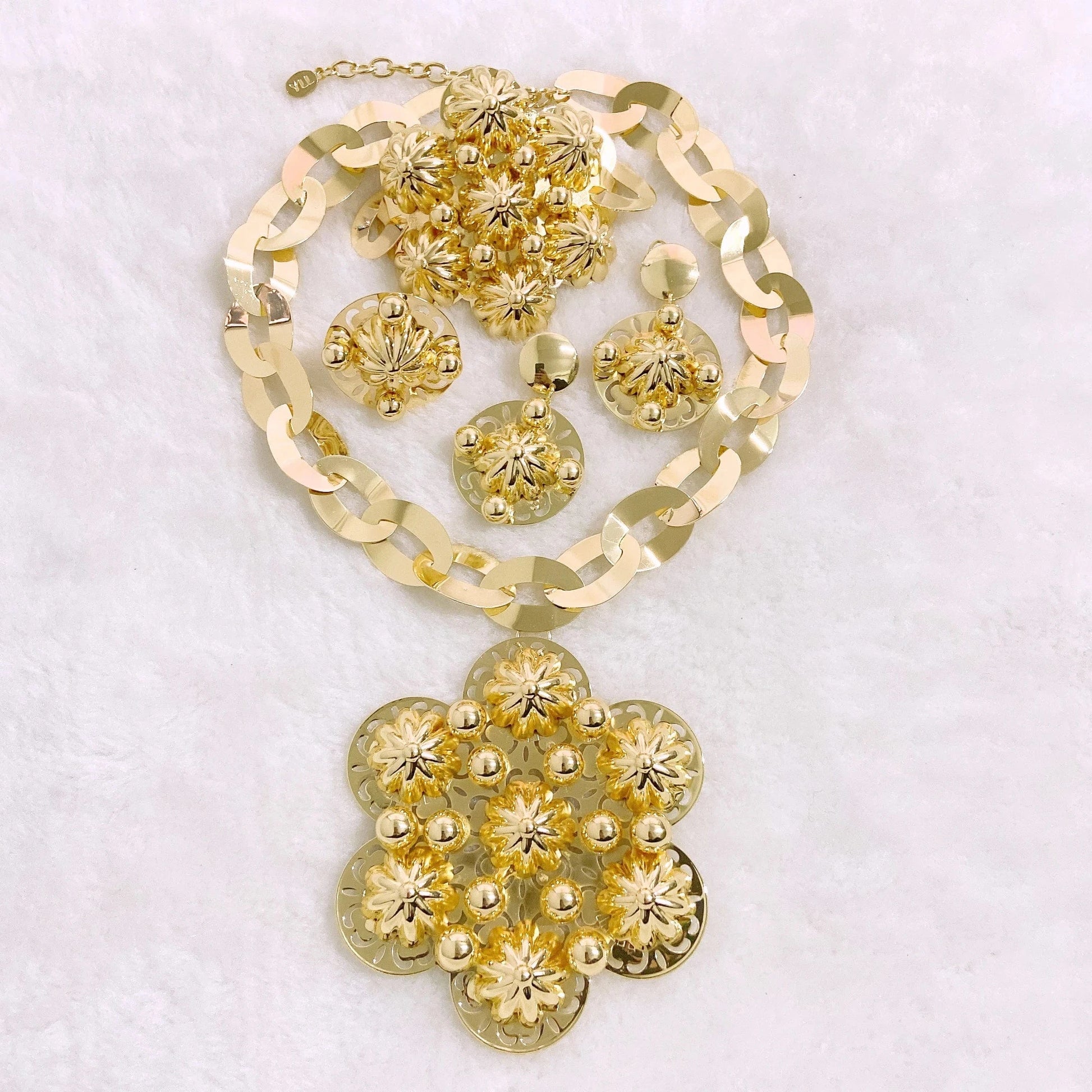 Popular Fashion Gold Plated Copper Dubai Brazilian Jewelry Set Latest Wedding Bridal Party Gift Birthday Factory Jewels