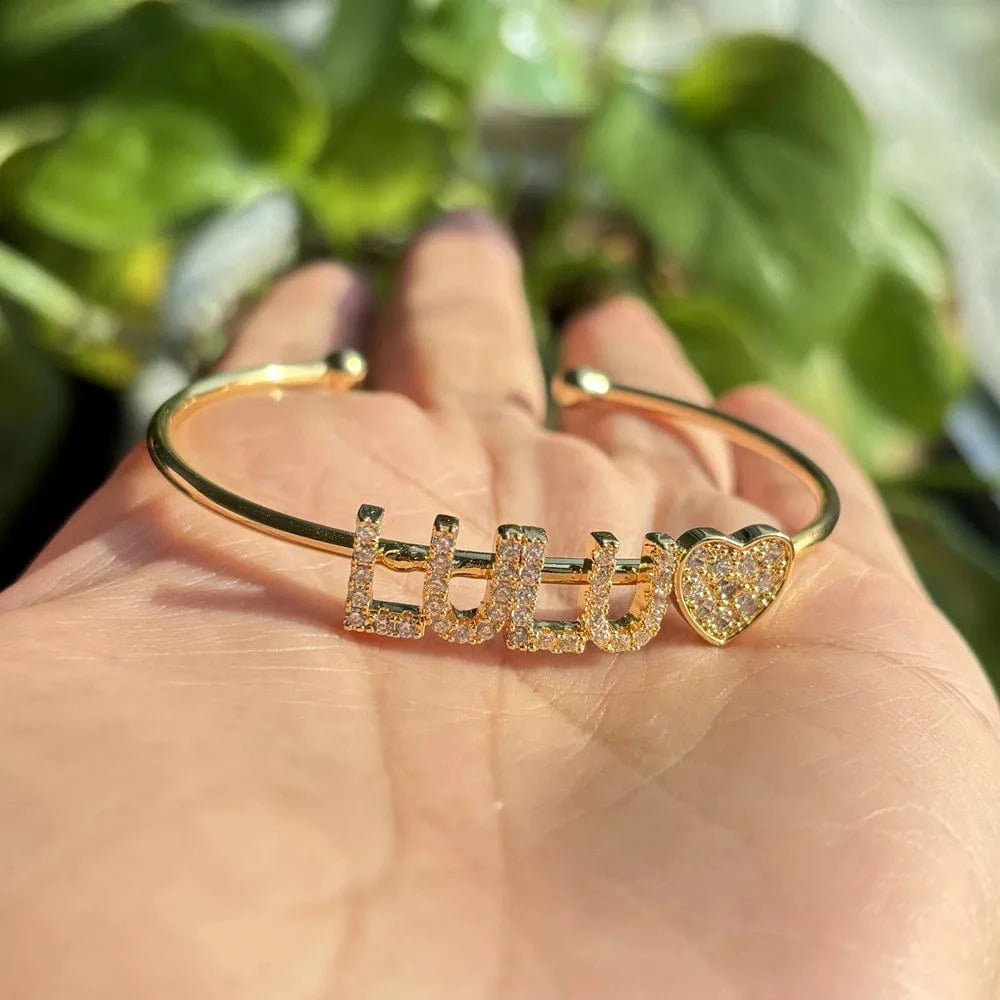 Qiuhan OEM 9mm Zircon Letter Pave Setting Copper Custom Name Bangle For Kid