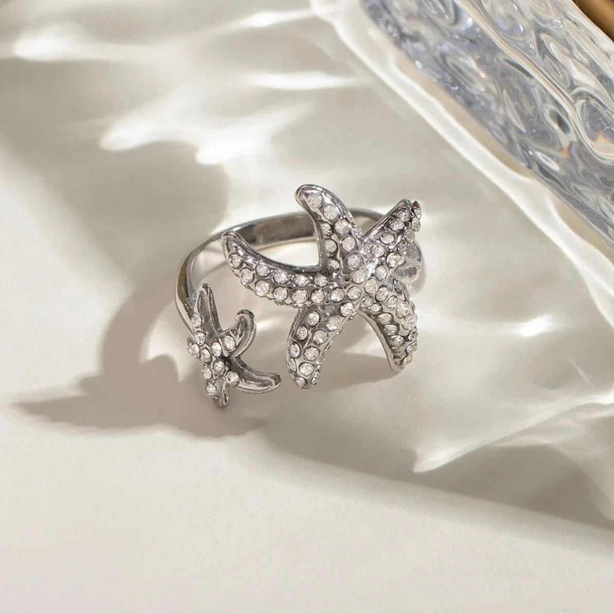 R2496 18K PVD Gold Plated Stainless Steel Searing White Zircon Starfish Ocean Open Ring Jewelry For Women