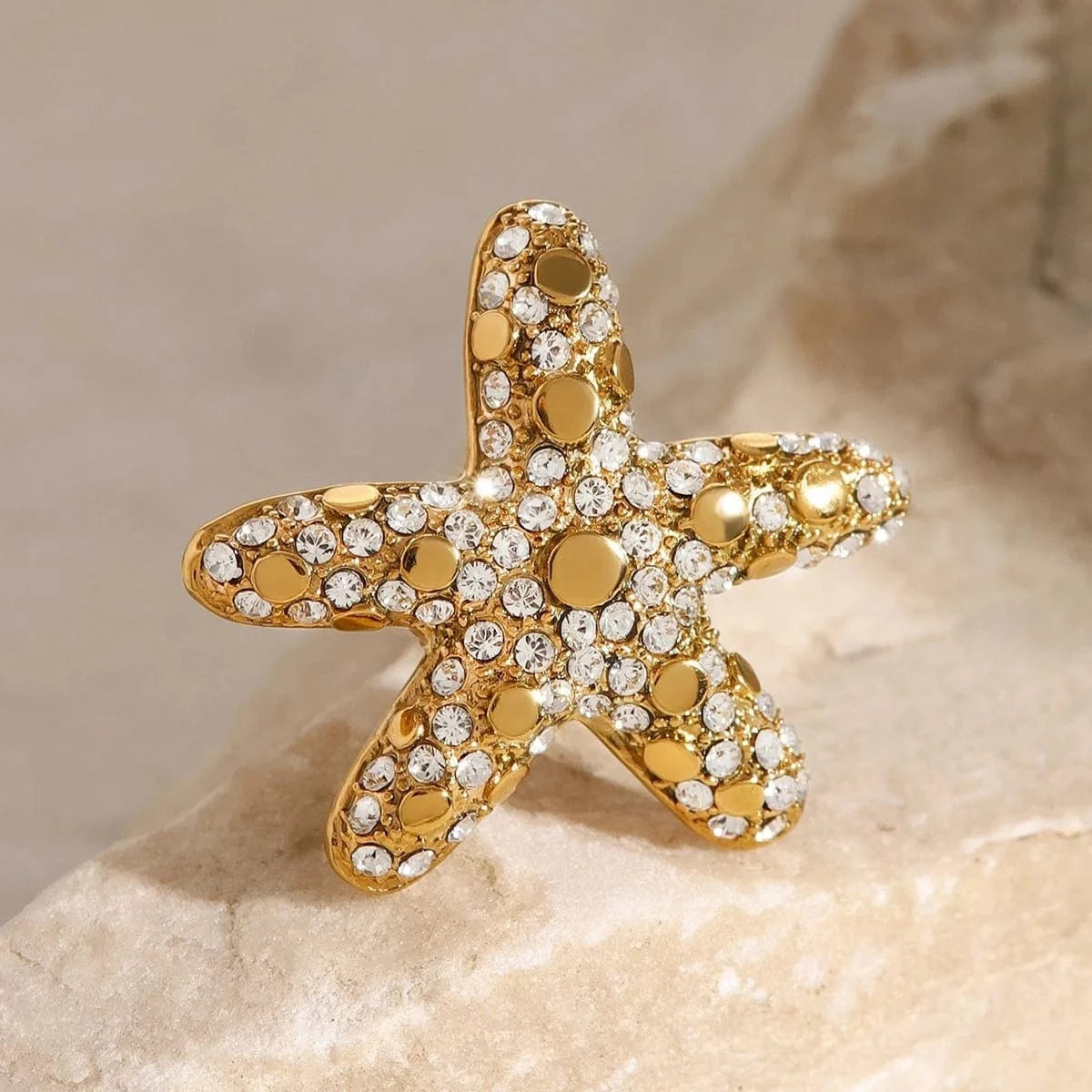 R2527 Luxury Summer Design Waterproof Stainless Steel Rings 18K Gold Starfish Rings With Rhinestones
