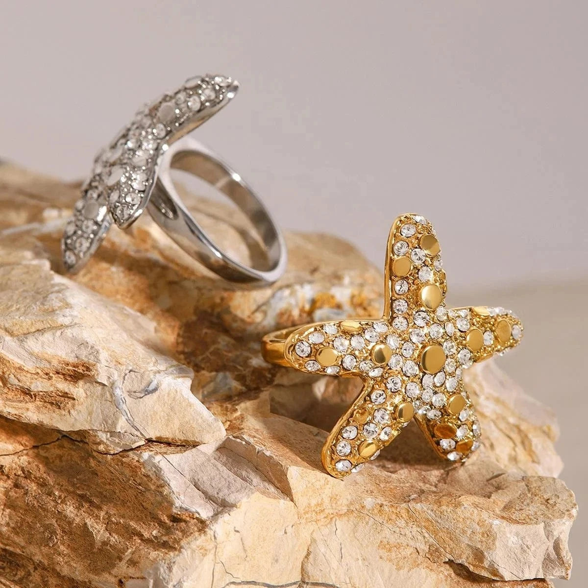 R2527 Luxury Summer Design Waterproof Stainless Steel Rings 18K Gold Starfish Rings With Rhinestones
