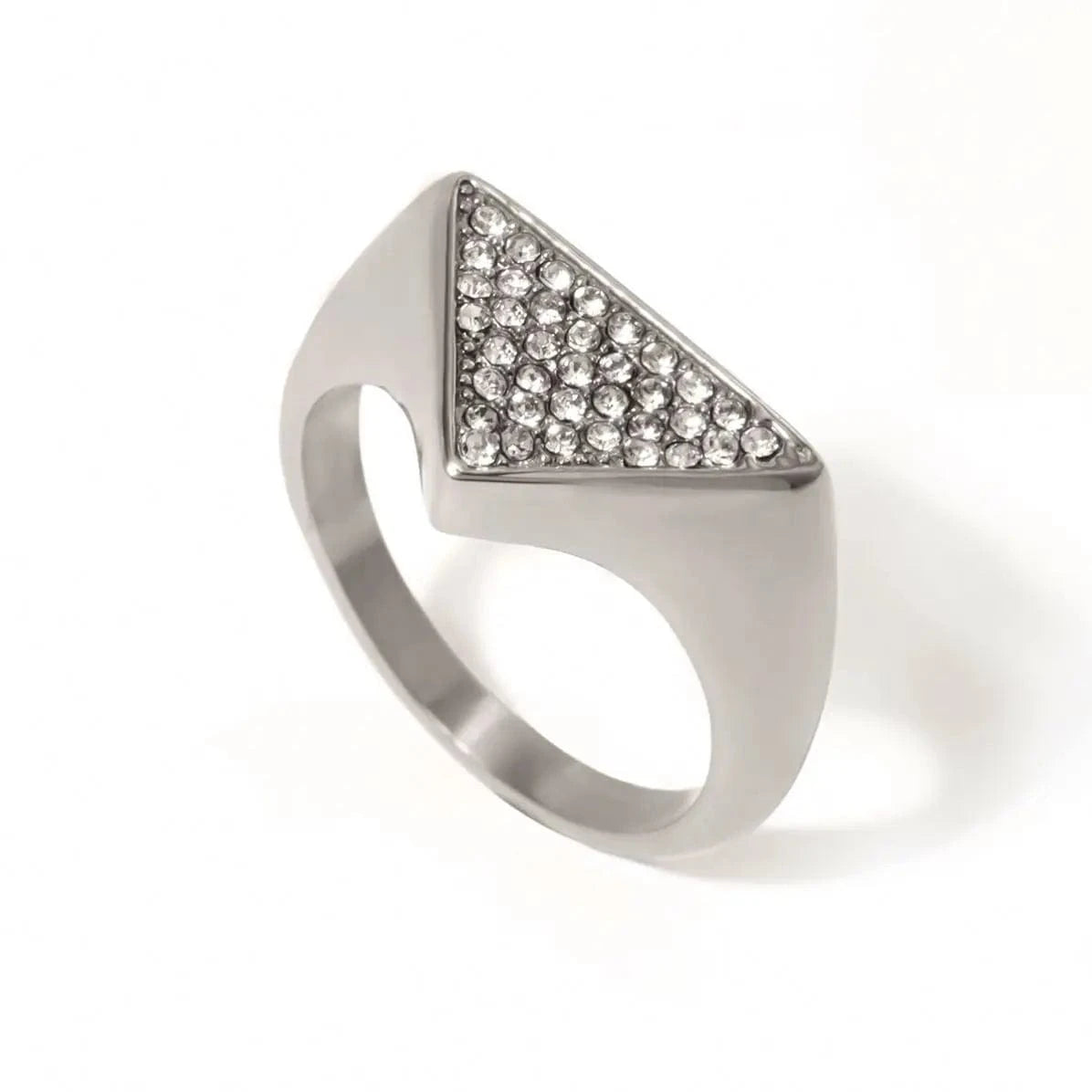 R2563 Simple Design Stainless Steel Hip Hop Rings Women 18K Gold Triangle Rings With Rhinestones