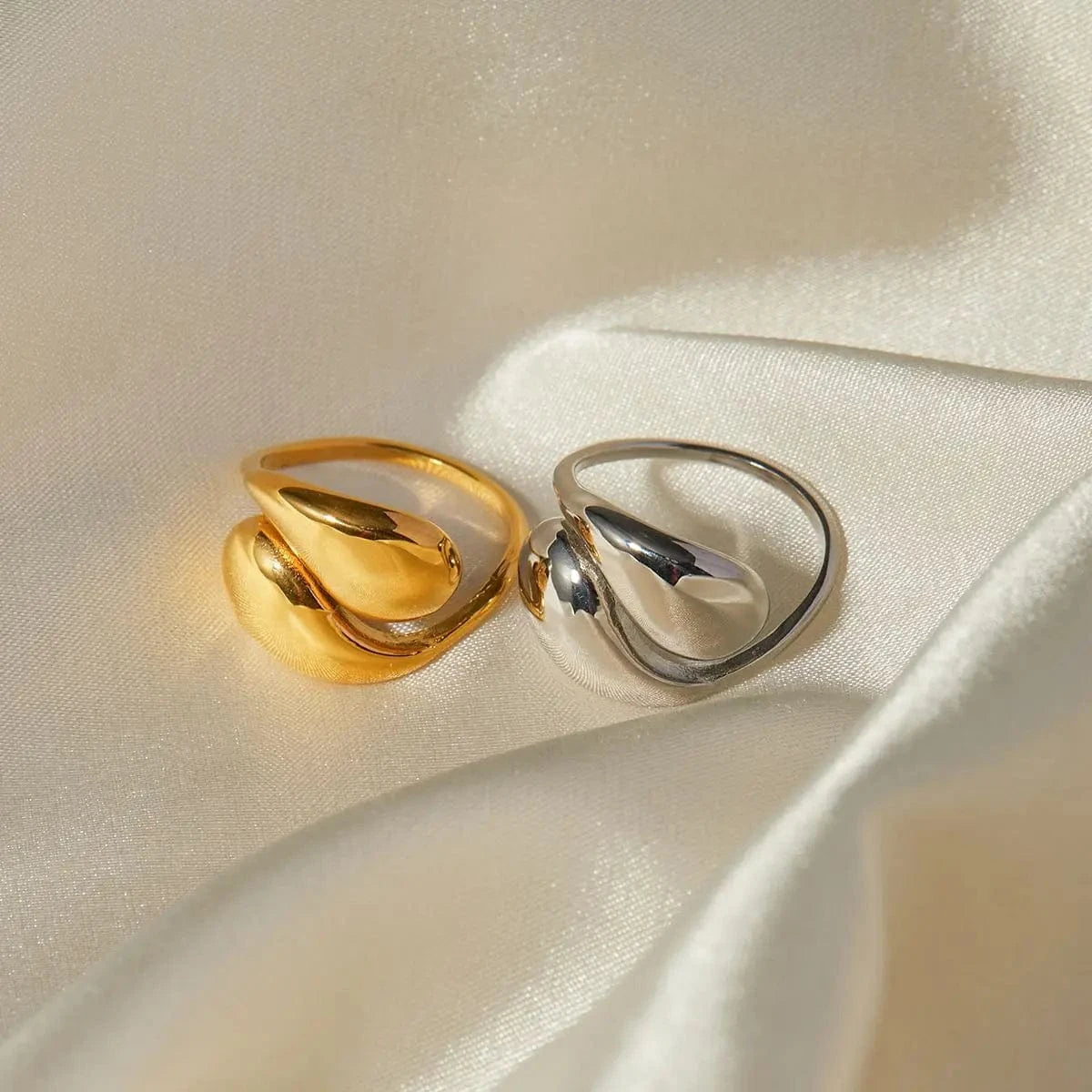 R2674 Dainty Jewelry 18K Gold Plated Open Rings Gift Stainless Steel Waterdrop Cross Stacking Ring