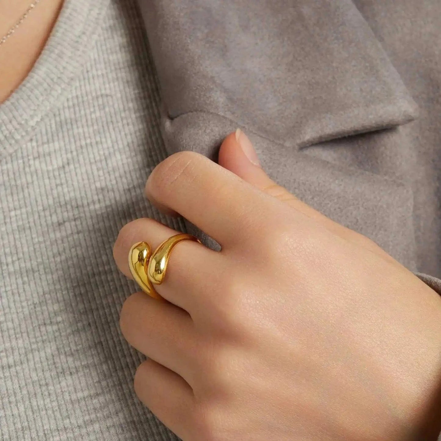 R2674 Dainty Jewelry 18K Gold Plated Open Rings Gift Stainless Steel Waterdrop Cross Stacking Ring
