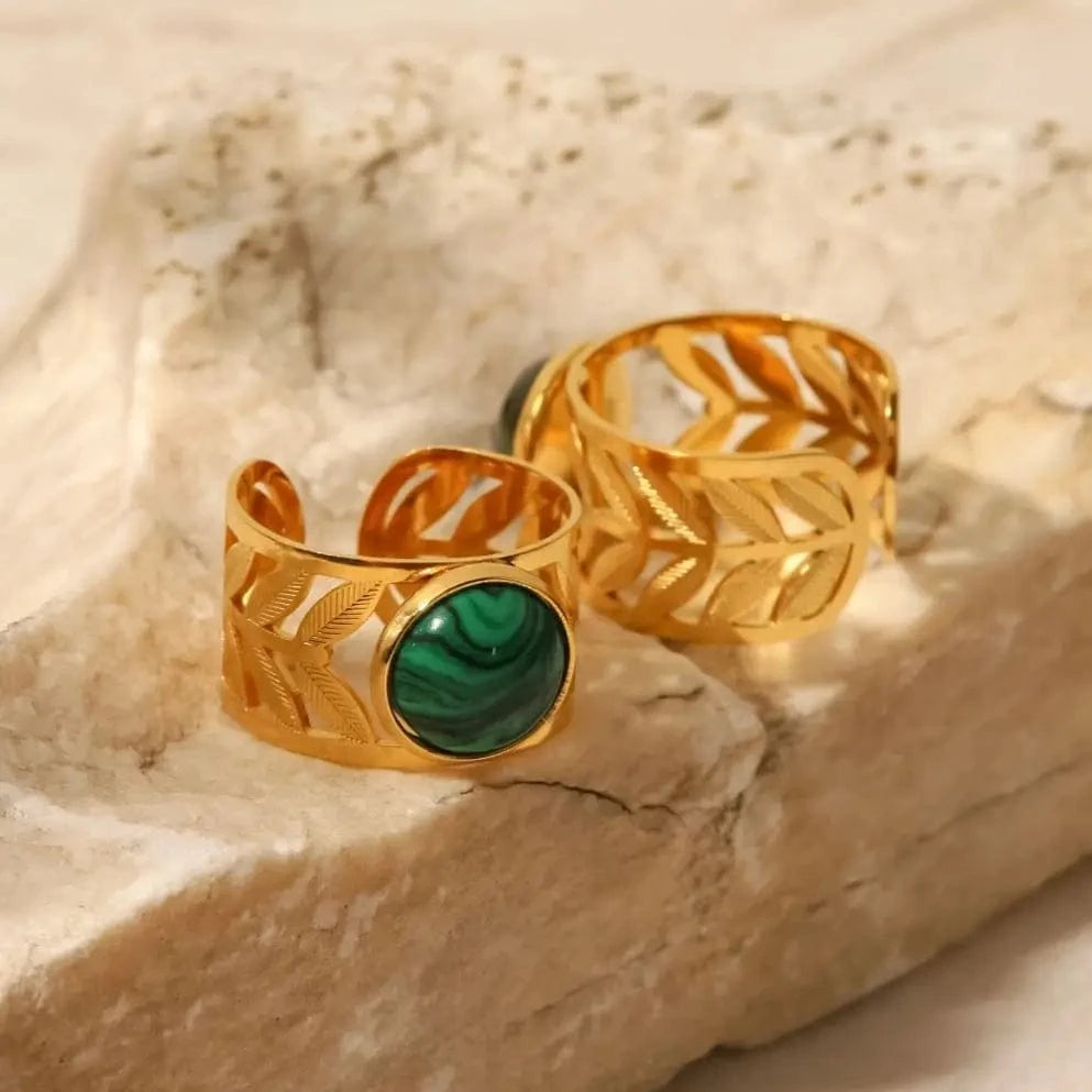 R2820 Ins Popular 18K Gold Plated Snake Green Stone Cross Ring Stainless Steel Layer Emerald Open Rings
