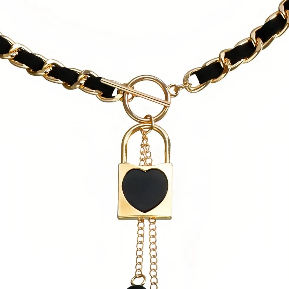 Random Sexy Wrapped Velvet Chain Black Heart-shaped Gold Butterfly Necklace for Women Girls Collarbone Chain Tassel Collar Bulk