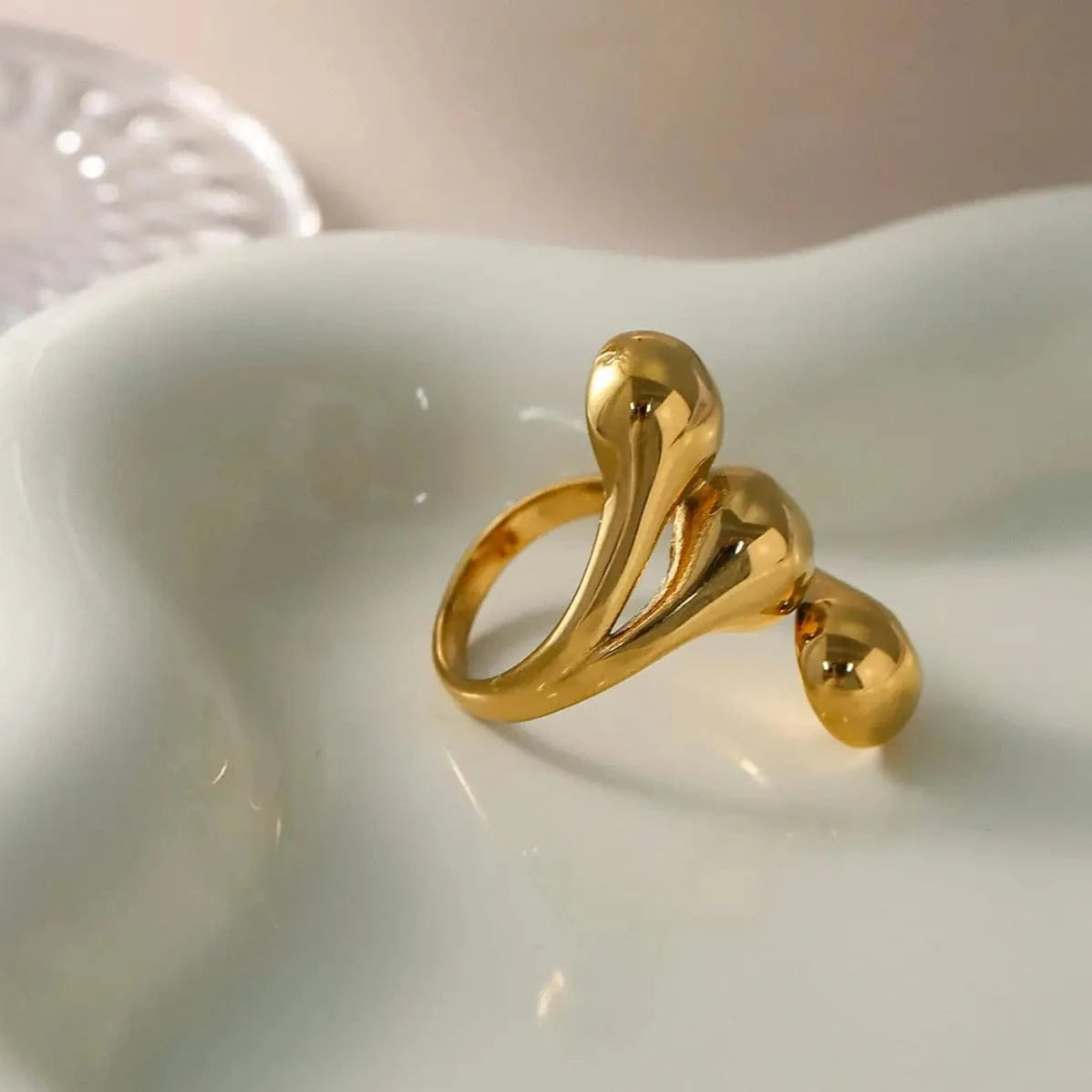 Resizable / minimalist / R2657 R2657 Designer 18K Gold Plated Stainless Steel Irregular Statement Ring Women Geometric Simple Open Rings