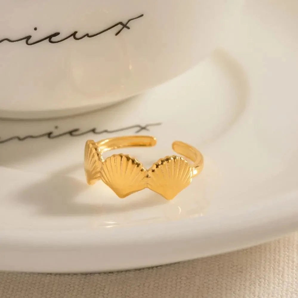 Resizable / R1913 R1913 Wholesale Stainless Steel 18K Gold Plated Jewelry Gift Stacking Lovely Opening Scallop Shell Rings