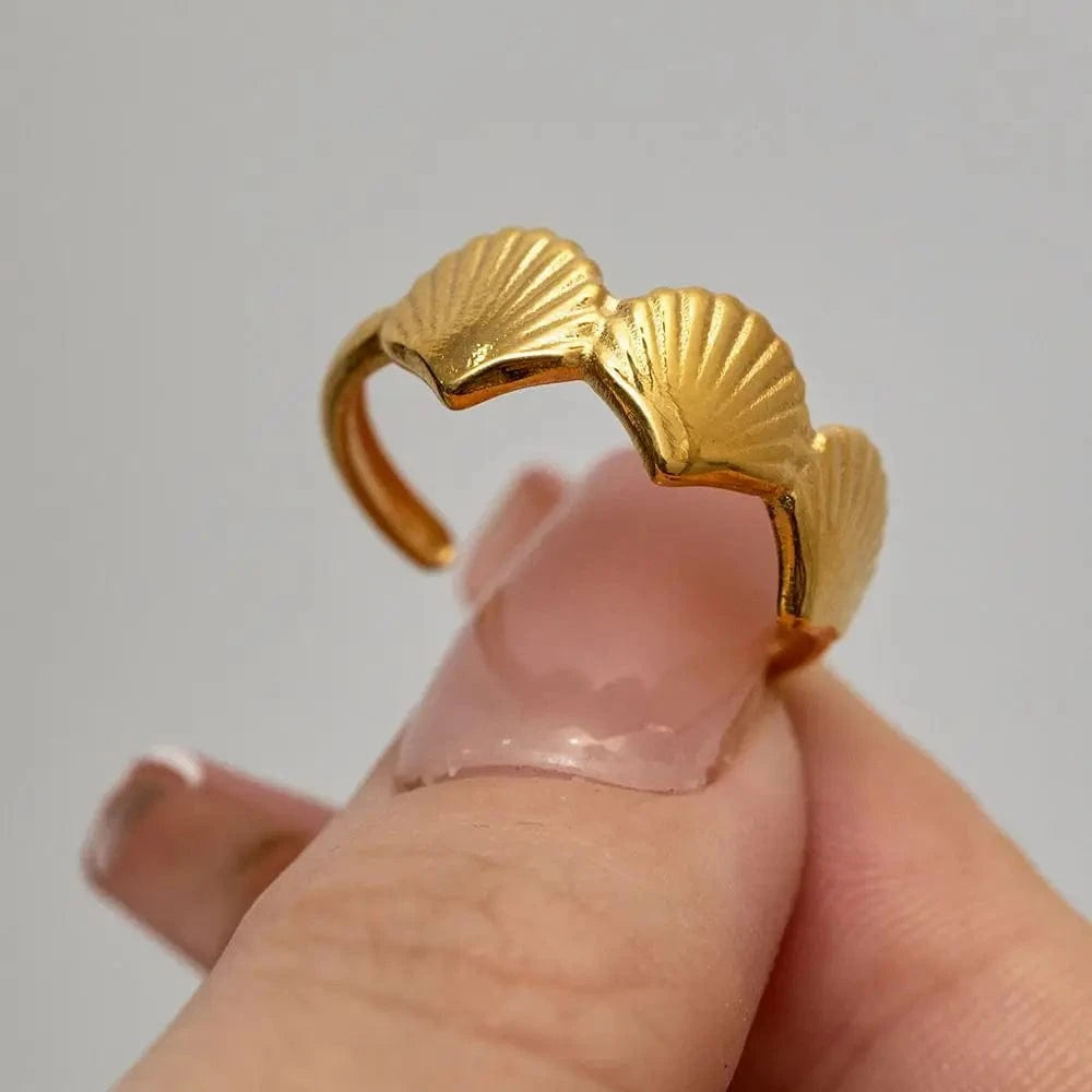 Resizable / R1913 R1913 Wholesale Stainless Steel 18K Gold Plated Jewelry Gift Stacking Lovely Opening Scallop Shell Rings