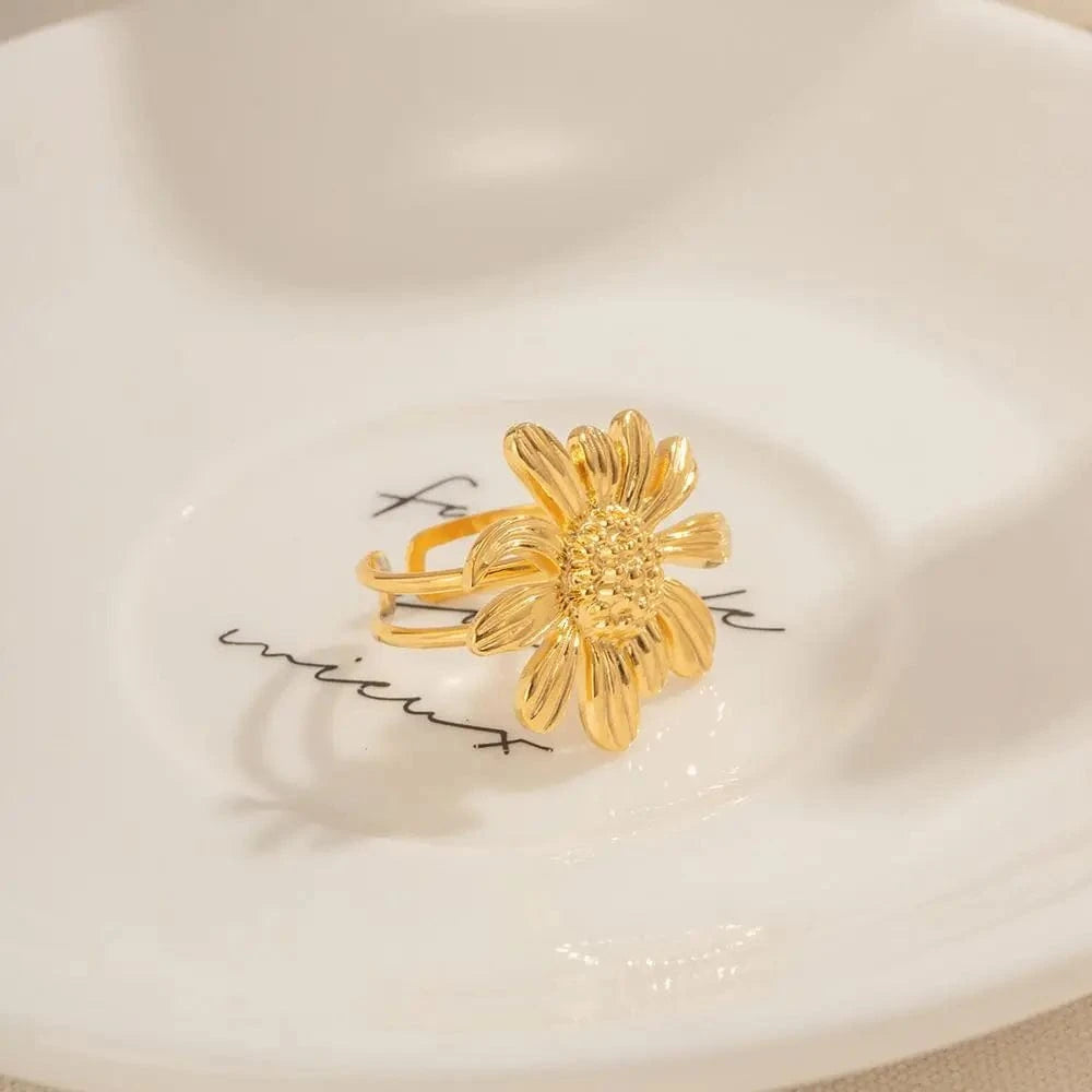 Resizable / Trendy / R1900 R1900 French Minimalist Chic Jewelry Waterproof 18K Gold Plated Sunflower Opening Ring Stainless Steel Finger Ring