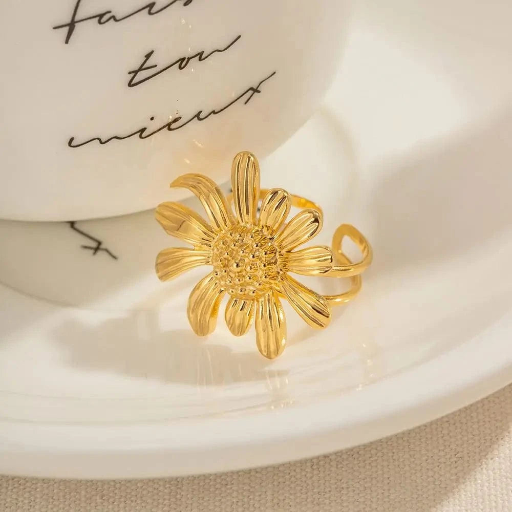 Resizable / Trendy / R1900 R1900 French Minimalist Chic Jewelry Waterproof 18K Gold Plated Sunflower Opening Ring Stainless Steel Finger Ring