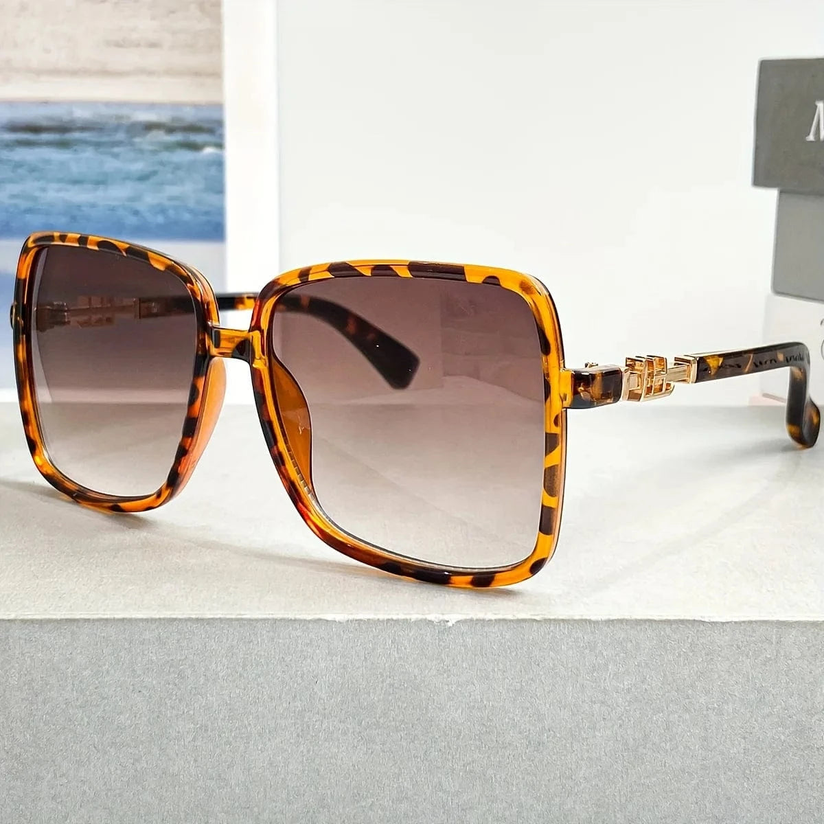 Retro 1970s Oversized Square Fashion Glasses - Blue & Pink Gradient Lenses, Metal Frame Unisex Fashion Glasses for Women