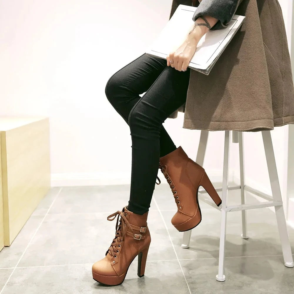 Round Toe PU Leather Platform Lace Up Ankle Boot Plus Women Martin Boots Sexy Ladies High Heel Shoes