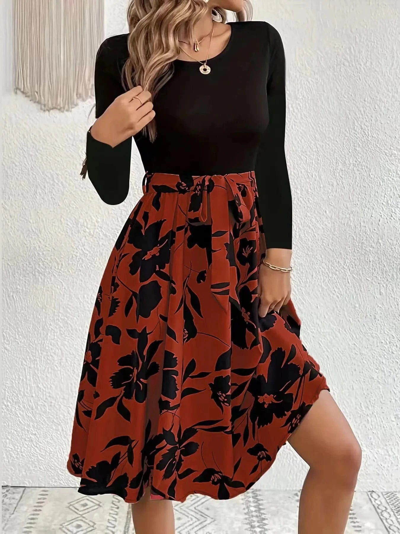 S / 3 2024 Spring and Autumn New Fashion Simple Printed Long Sleeve Round Neck Mid-Waist Strap Skirt Women's Dress