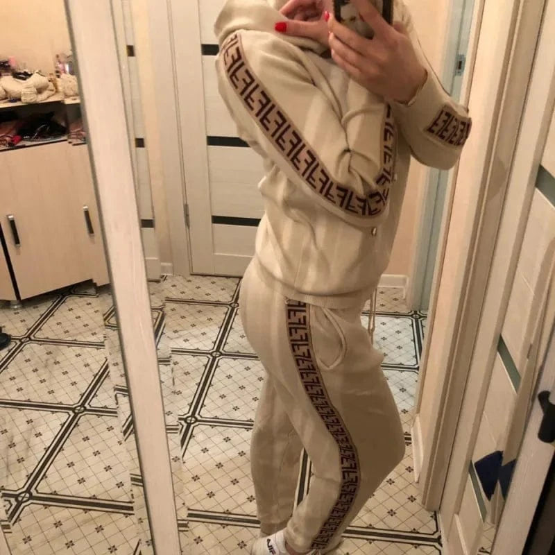 S / 4 2024 Fashion Design Autumn New Women's Hooded Sweatshirt 2 Pieces Clothing Lady Casual Wear