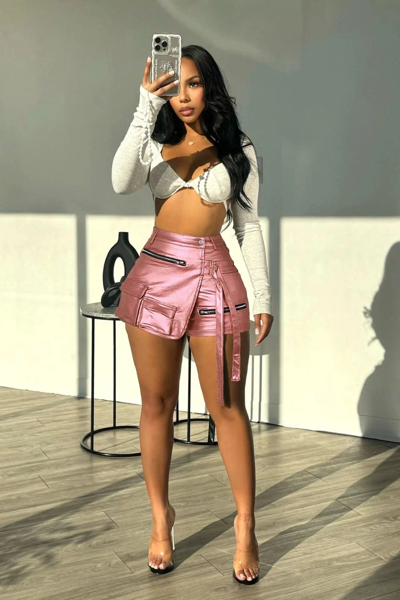 S / Pink G0659 New collection wholesale 2024 summer girls shorts Mini Shiny PU leather short for women A-line cargo pocket women's shorts