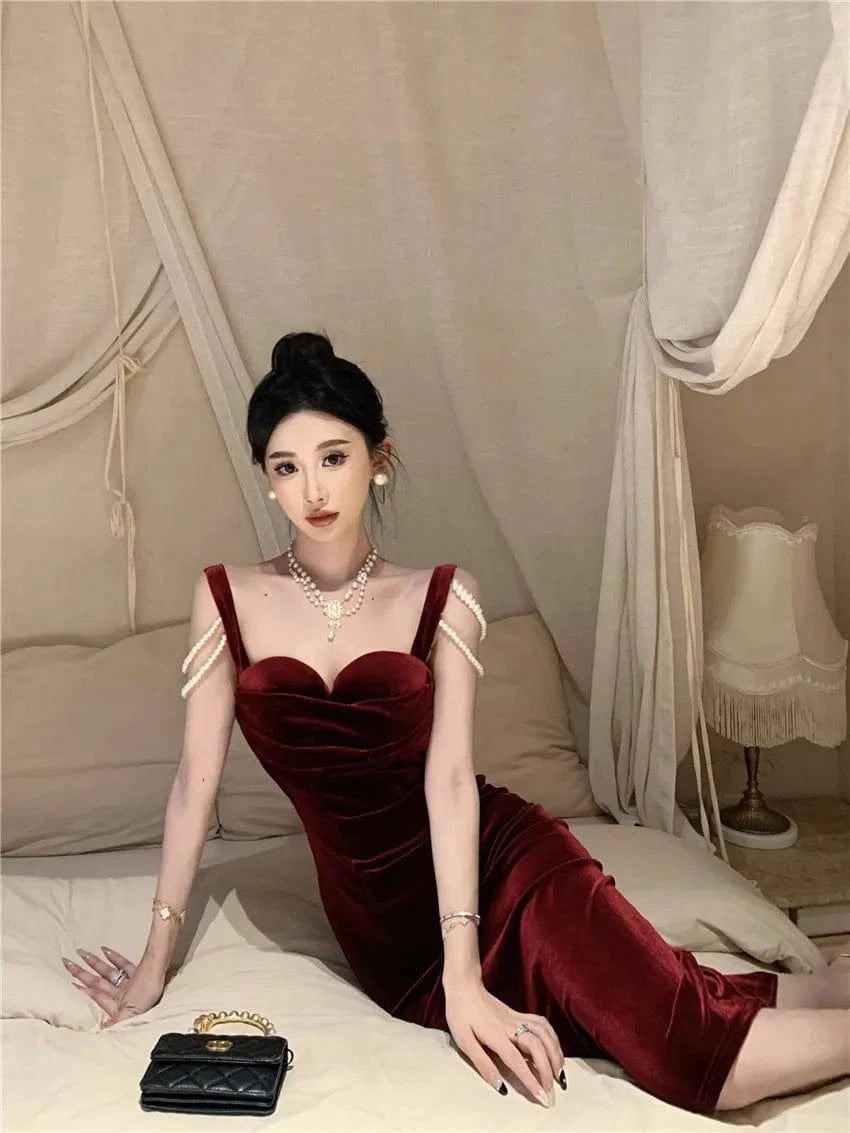 S0718T 2024 Royal-Style Elegant Gray Span Banquet Dress Classic Sexy Tube Top with Fish Tail and Chapel Train Lace Decoration