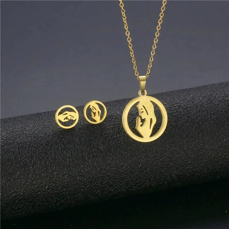 Set / C1 Stainless Steel Gold Color I Love MAMA Necklace Earrings Set Love Heart Mom Daughter Son Figure Jewelry Set Mother's Day Gift