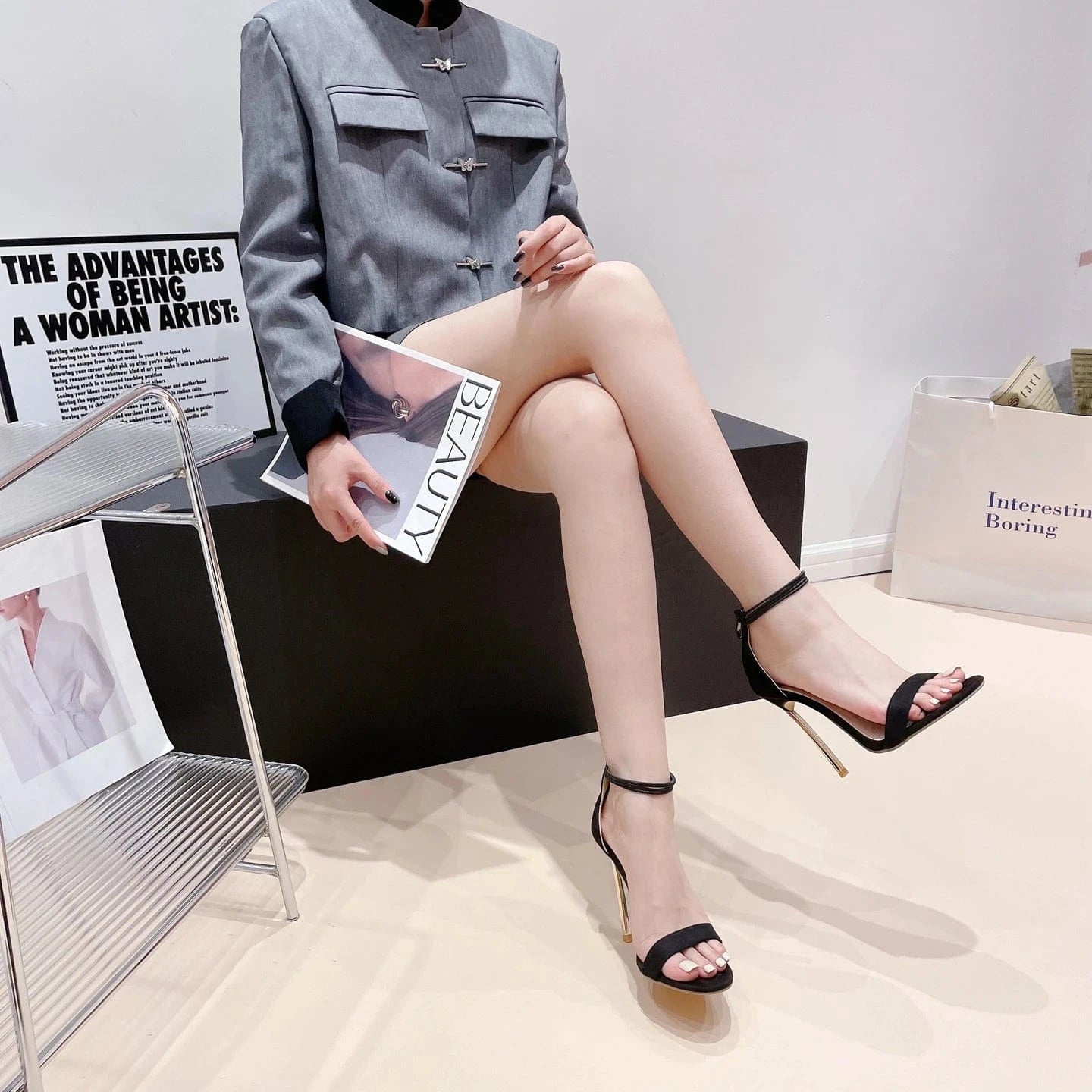 Sexy Padlock Velvet High Heel Sandals Golden Metal Stiletto Heels High Women Celebrating Party Shoes Pink Red Black Footwear