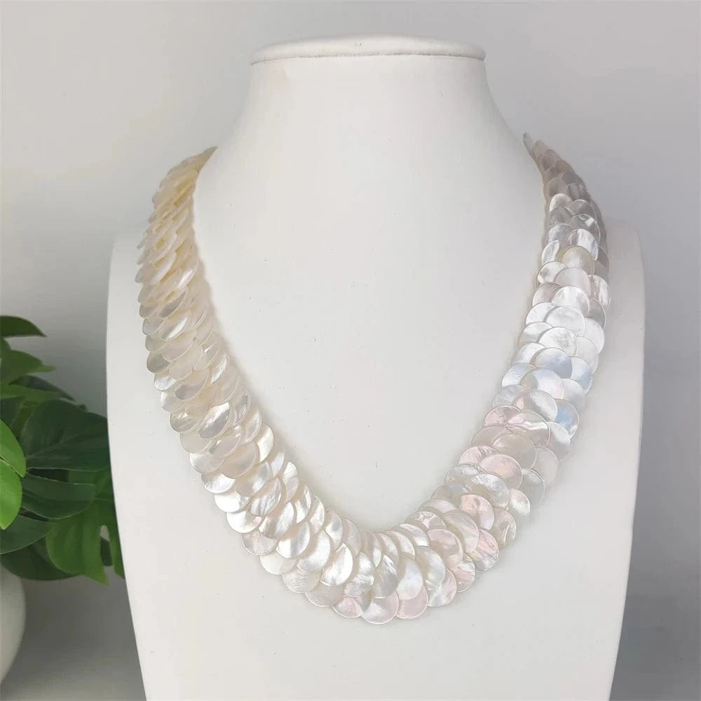 shell necklace / 16inches / White Trendy Hawaiian Jewelry Real Sea Shell Craved Mother Of Pearl Beads Necklace High Quality Unique Shell Choker Clavicle For Girl