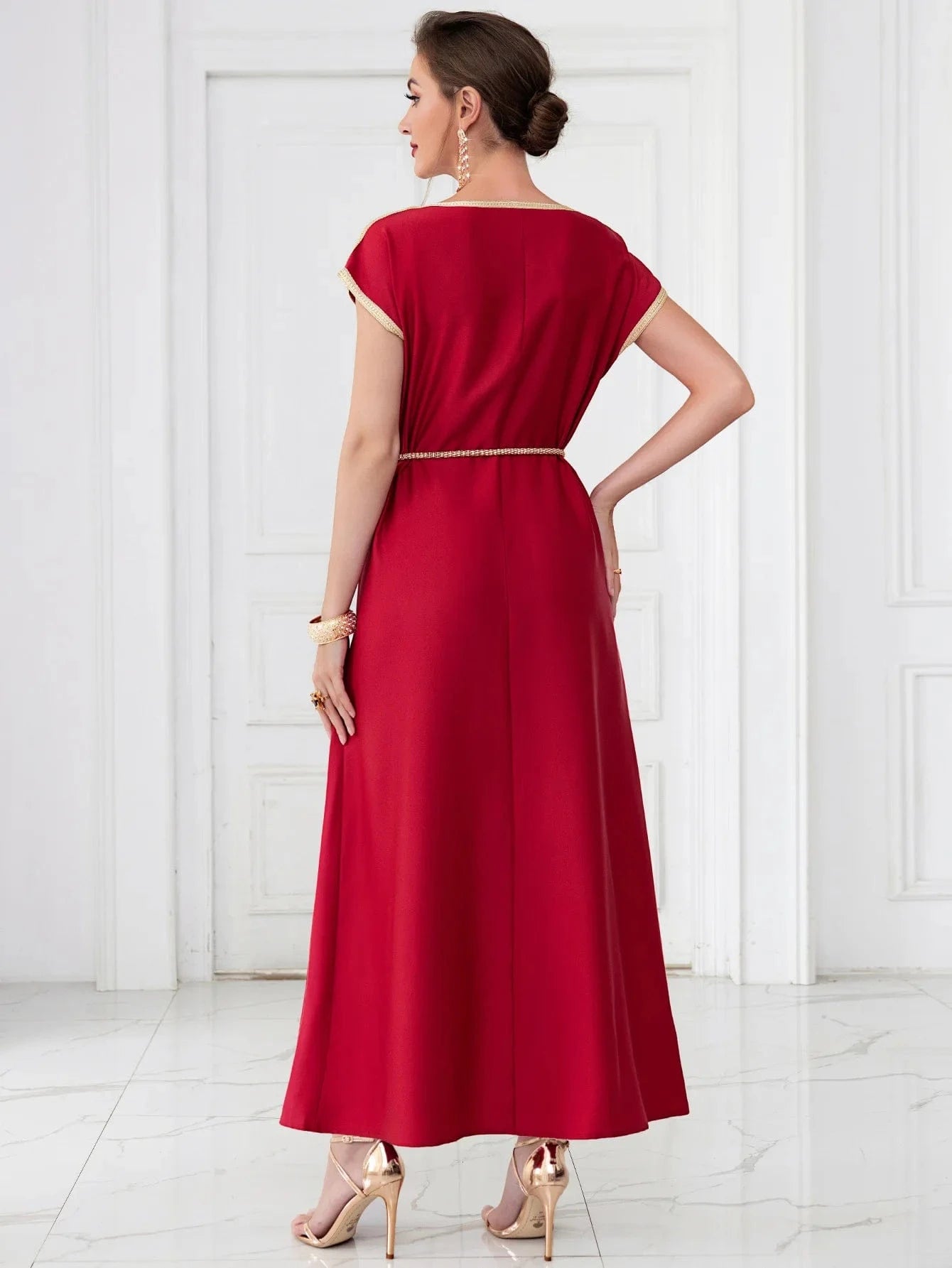 Short sleeves beaded elegant ladies Summer maroon wedding clothes Arabic party dress wedding dresses