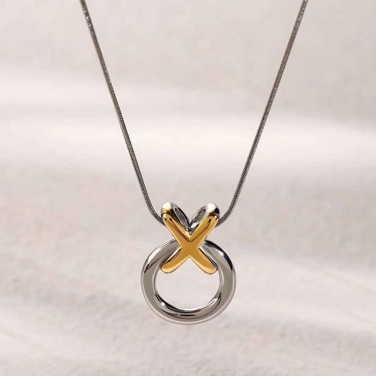 simple / 20inches / N2162 N2162 Jewelry Fashion Necklace Two Tone Plated Snake Chain Necklace Stainless Steel donuts Pendent Necklace