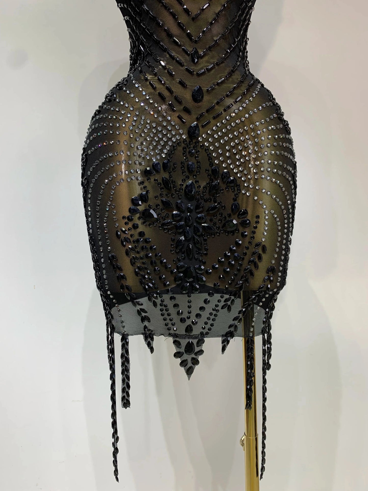 Sparkly Rhinestone Mesh See Through V Neck Dress Women Sexy Performance Stage Costume Evening Party Club Luxury Birthday Outfit