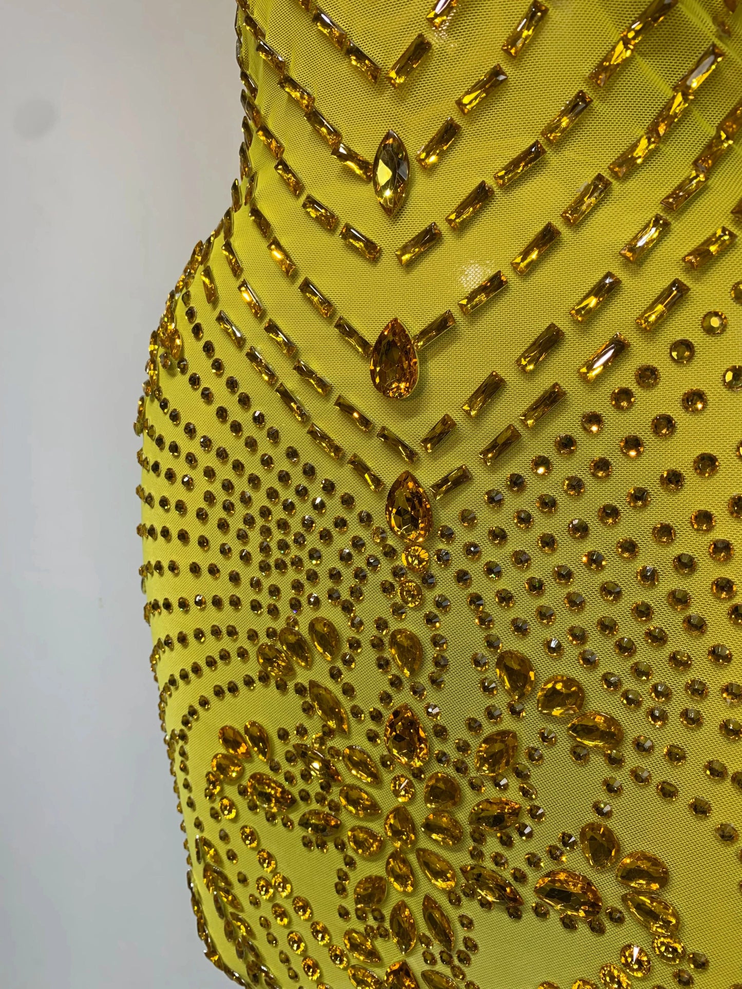 Sparkly Rhinestone Mesh See Through V Neck Dress Women Sexy Performance Stage Costume Evening Party Club Luxury Birthday Outfit