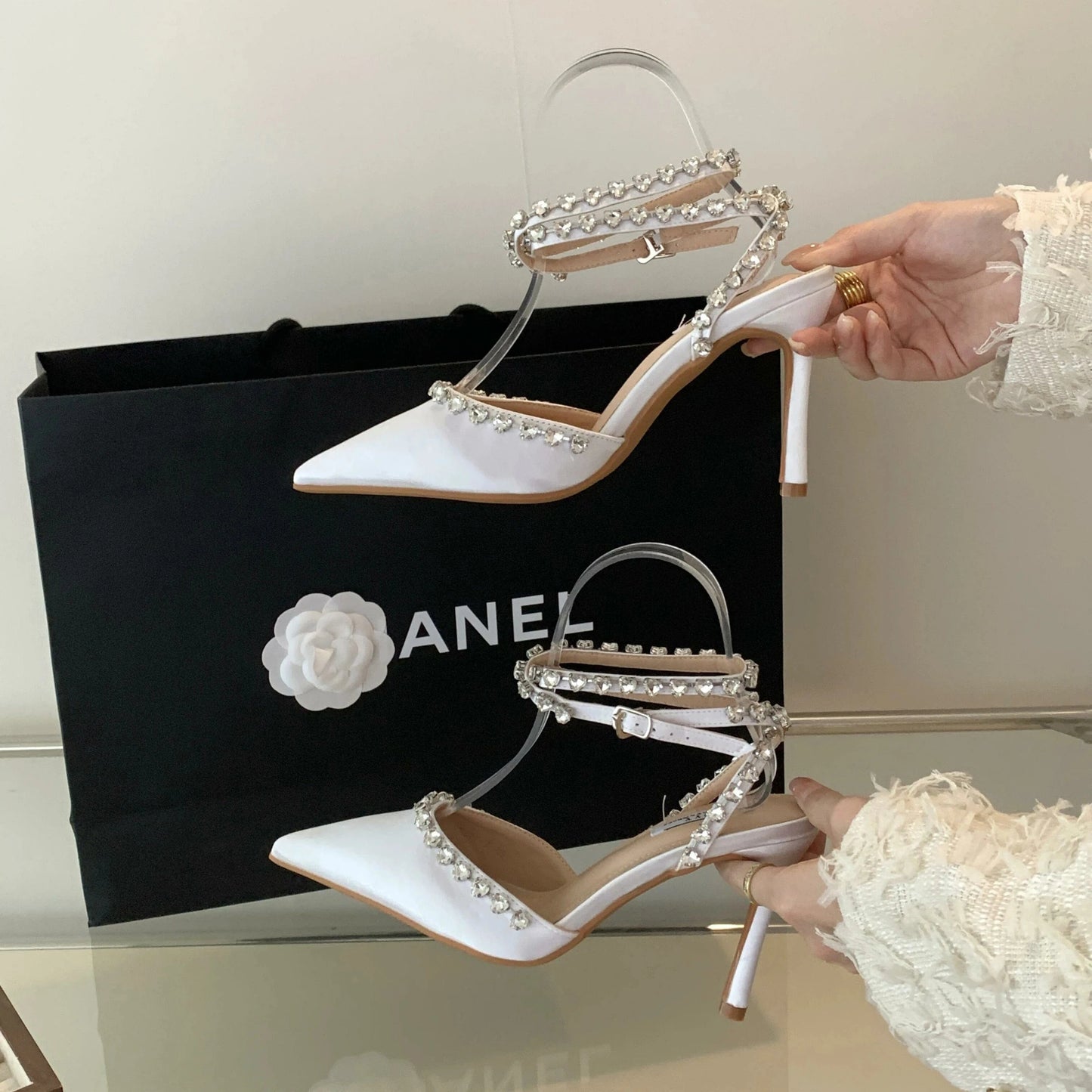 Spring 2024 New rhinestone slim high heel pointed toe banquet shoes ready stock 35-40