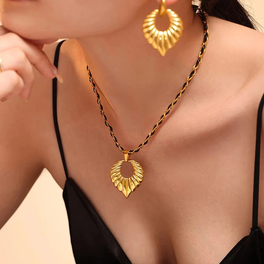 Stainless Steel Waterproof Jewelry Set Leather Rope Chain Roman Pattern Geometric Pendant Necklace Zircon Earrings YF6022