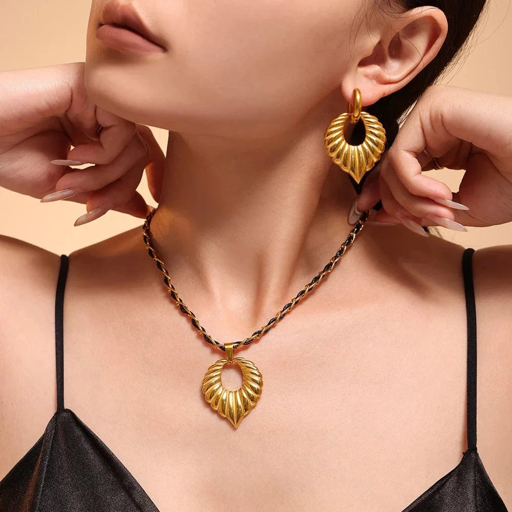 Stainless Steel Waterproof Jewelry Set Leather Rope Chain Roman Pattern Geometric Pendant Necklace Zircon Earrings YF6022