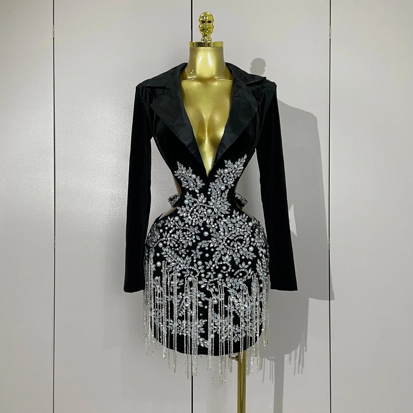 Stock Luxury Diamonds Tassel Sexy Hollow Out Black Mini Dress Woman Evening Celebrate Birthday Party Stage PhotoShoot Costume