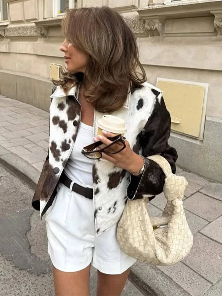 Street Leopard Print Women Short Jacket Elegant Lapel Button Long Flare Sleeve Female Outwear 2025 Autumn Lady Streetwear