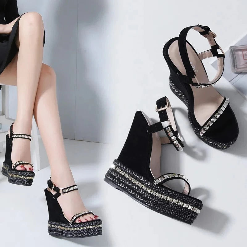 Summer Sexy Open Toe rivet Platform Heel sandals round Toe sexy Ladies shoes high heels sexy girl sandals women summer shoes