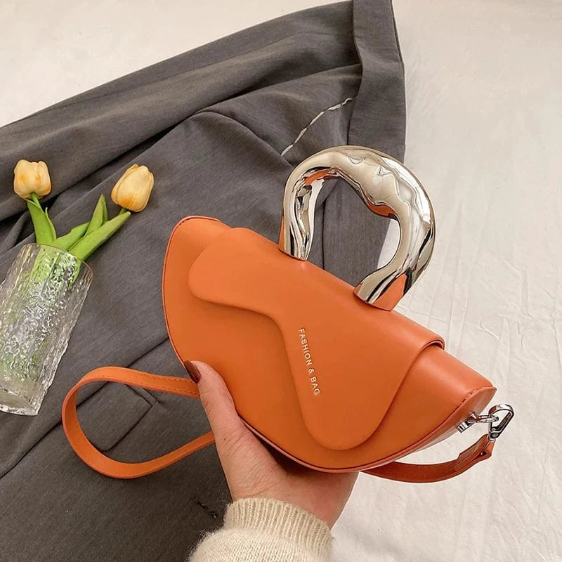 The new hot handbags 2024 Light Lady Fashion Leather Bags Lady Design Purses For Ladies