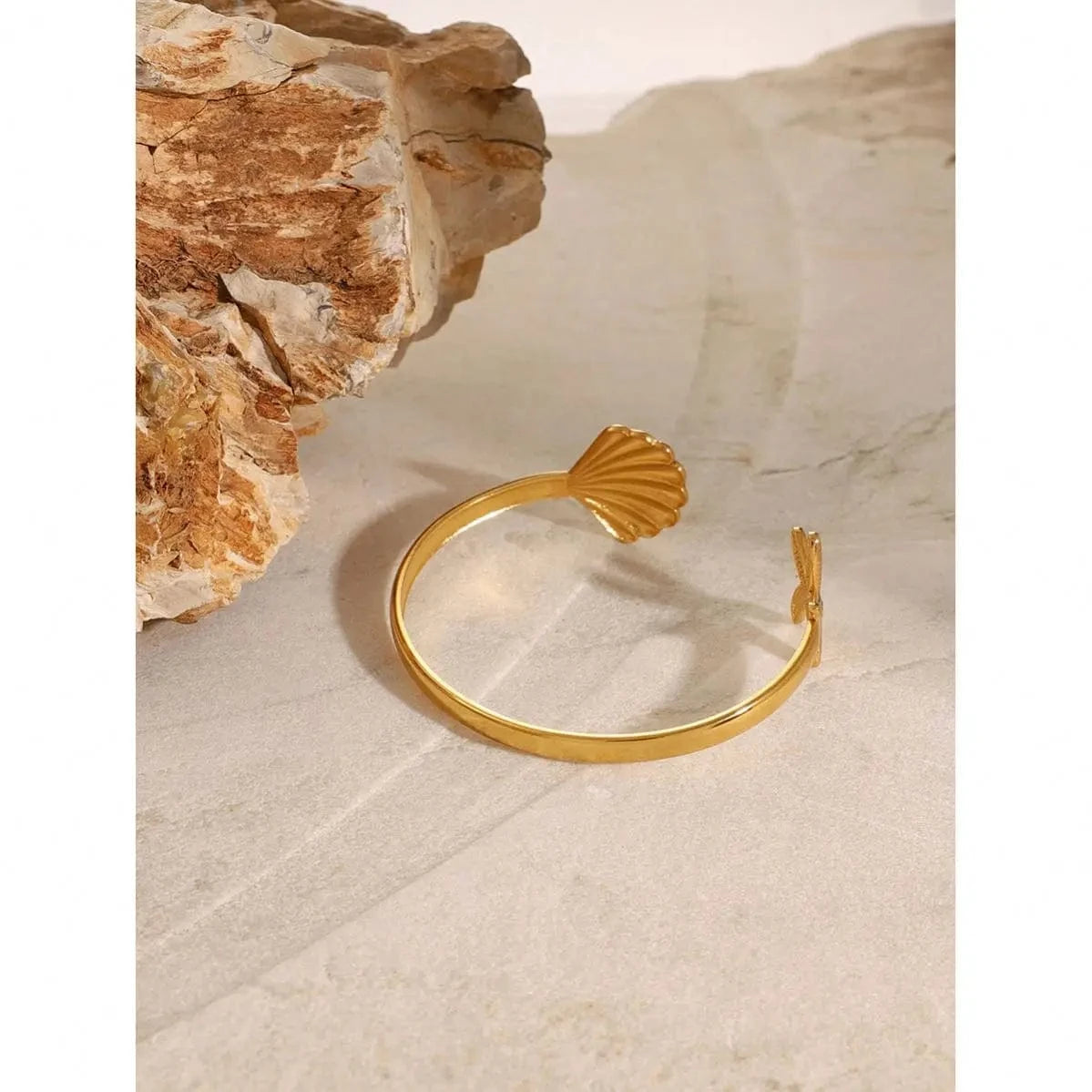 Trendy / 5.96cm / BG874 BG874 18k Gold Stainless Steel Scallop Starfish Open Cuff Bangle Bracelet Beach Jewelry
