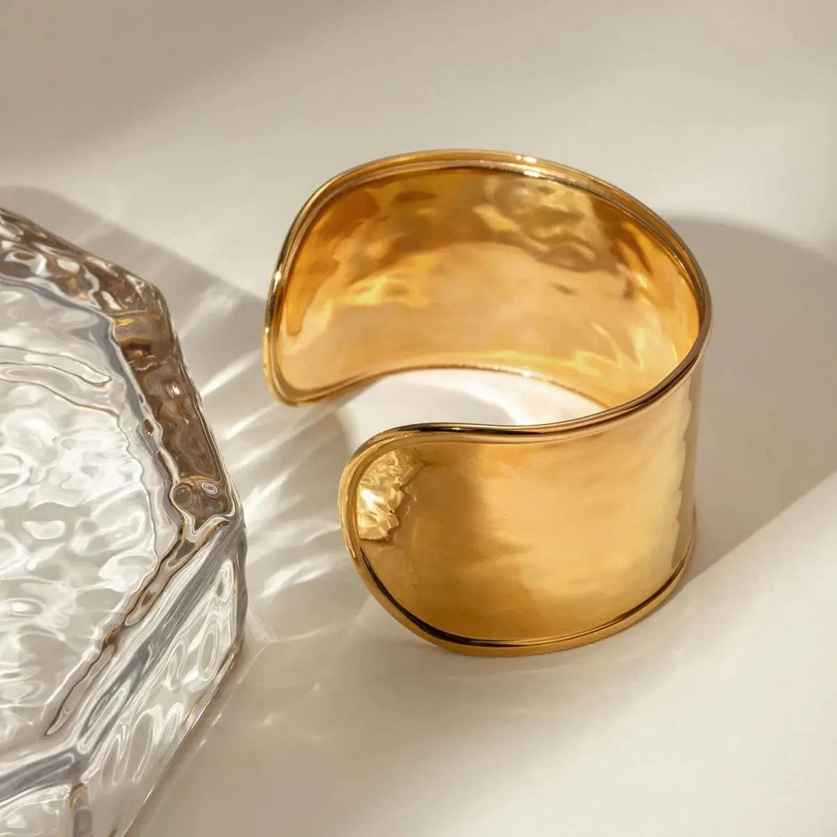 trendy / 6.1cm / BG871 BG871 18K Gold Plated Stainless Steel Wide Hammered Open Bangle Fashion Statement Hypoallergenic Jewelry