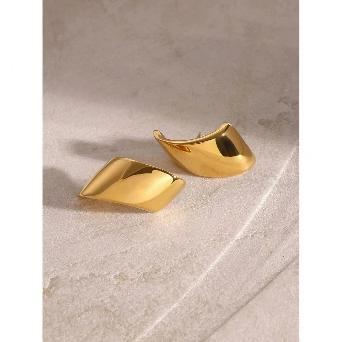 TRENDY / E2421 E2421 18k Gold Stainless Steel Fashionable Versatile Golden Trapezoid Earrings Unique Design with Left and Right Sides