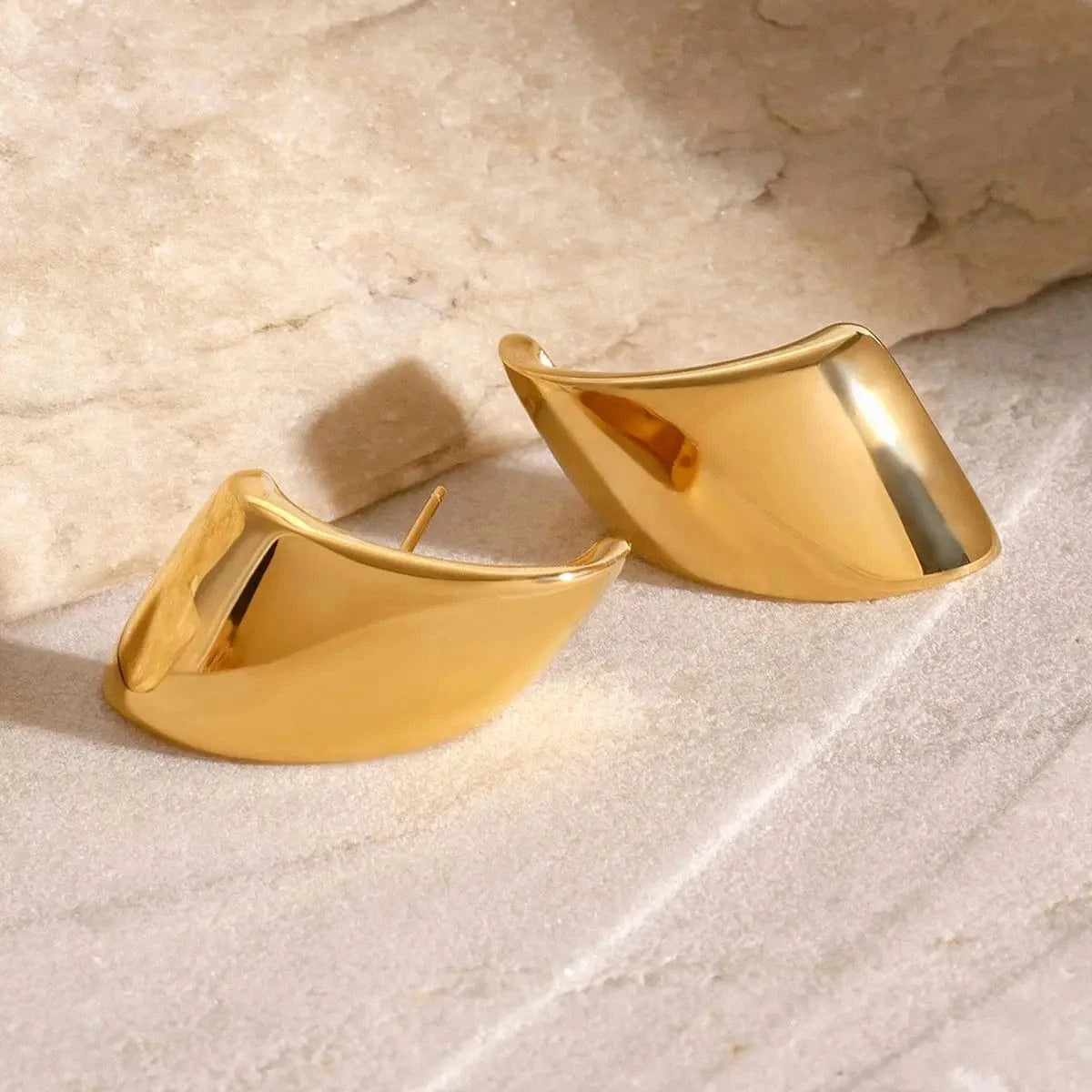 TRENDY / E2421 E2421 18k Gold Stainless Steel Fashionable Versatile Golden Trapezoid Earrings Unique Design with Left and Right Sides