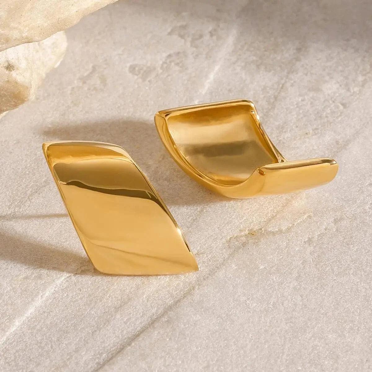 TRENDY / E2421 E2421 18k Gold Stainless Steel Fashionable Versatile Golden Trapezoid Earrings Unique Design with Left and Right Sides