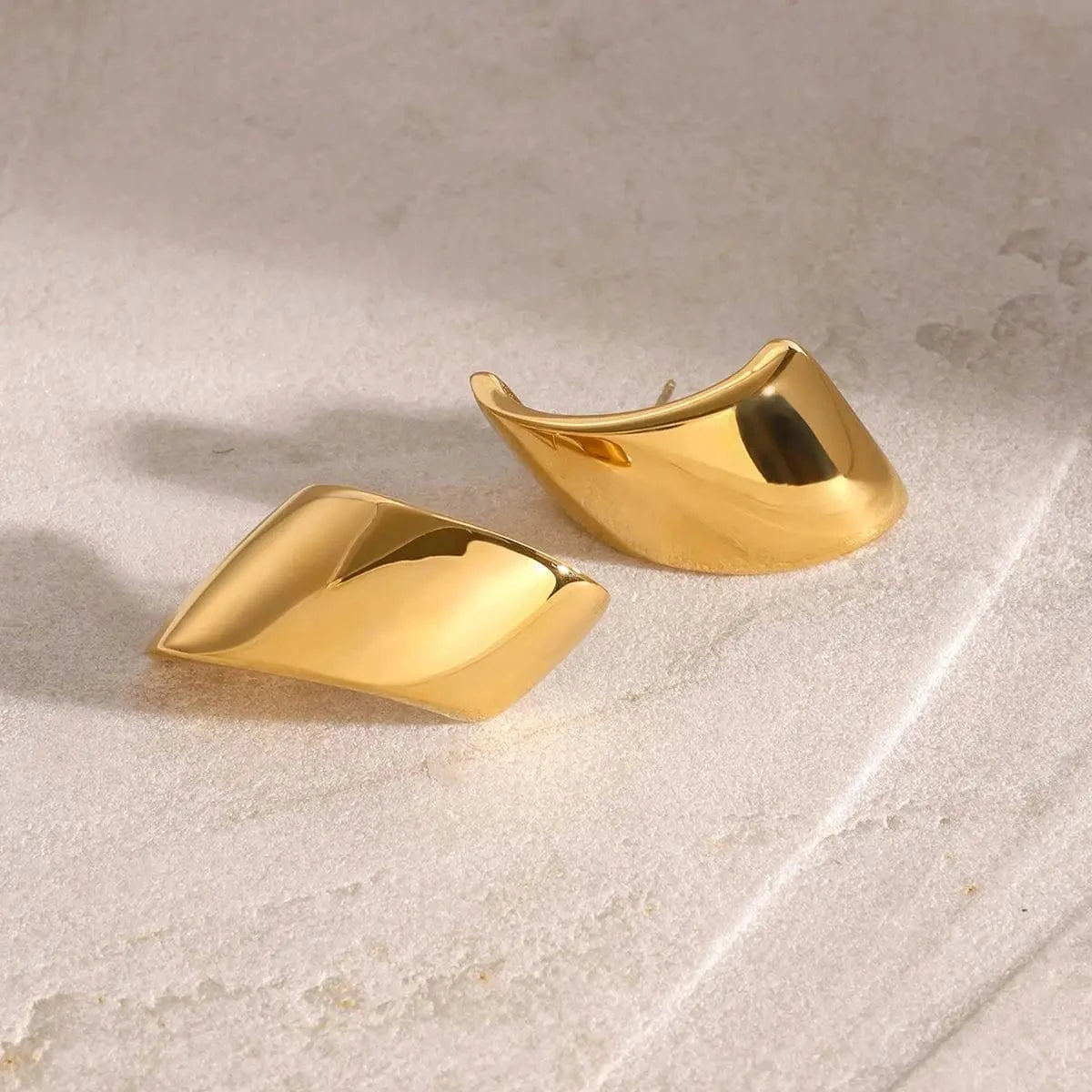 TRENDY / E2421 E2421 18k Gold Stainless Steel Fashionable Versatile Golden Trapezoid Earrings Unique Design with Left and Right Sides