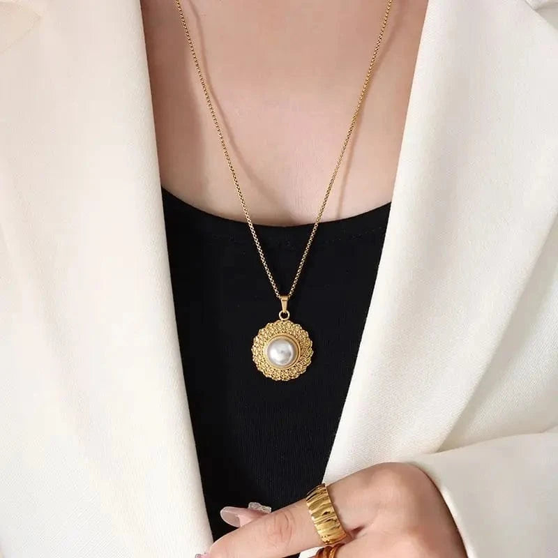 Trendy / Gold Maronew Baroque Pearl Earrings Stainless Steel Necklace Set Straw Hat Flowers Statement Fashion Jewelry 18K Gold Plated