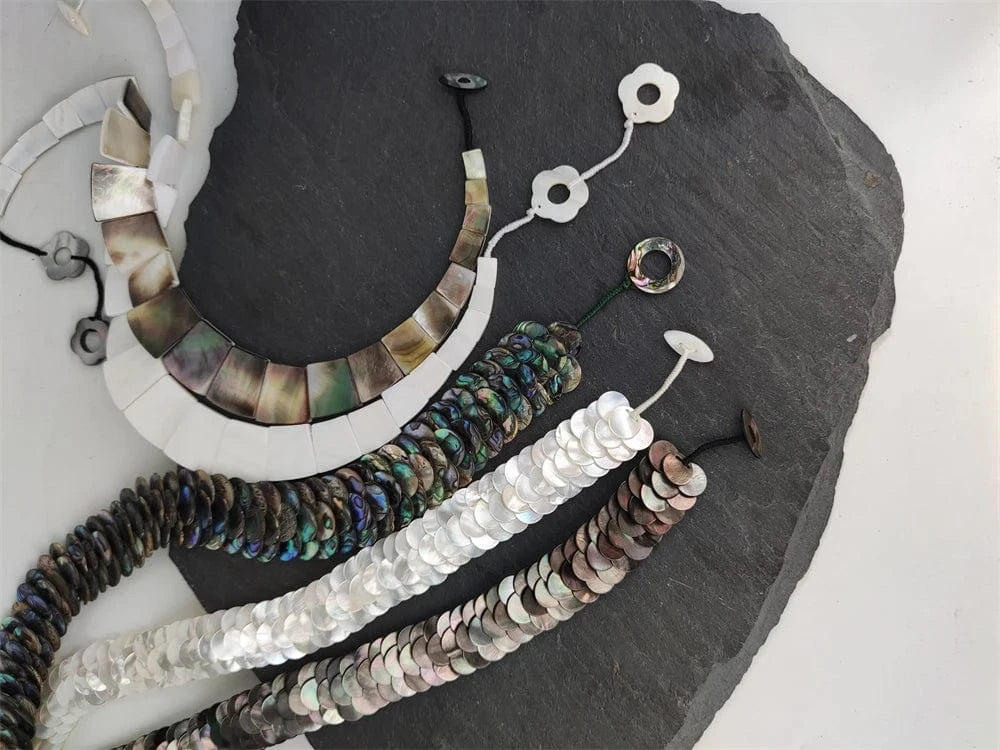 Trendy Hawaiian Jewelry Real Sea Shell Craved Mother Of Pearl Beads Necklace High Quality Unique Shell Choker Clavicle For Girl