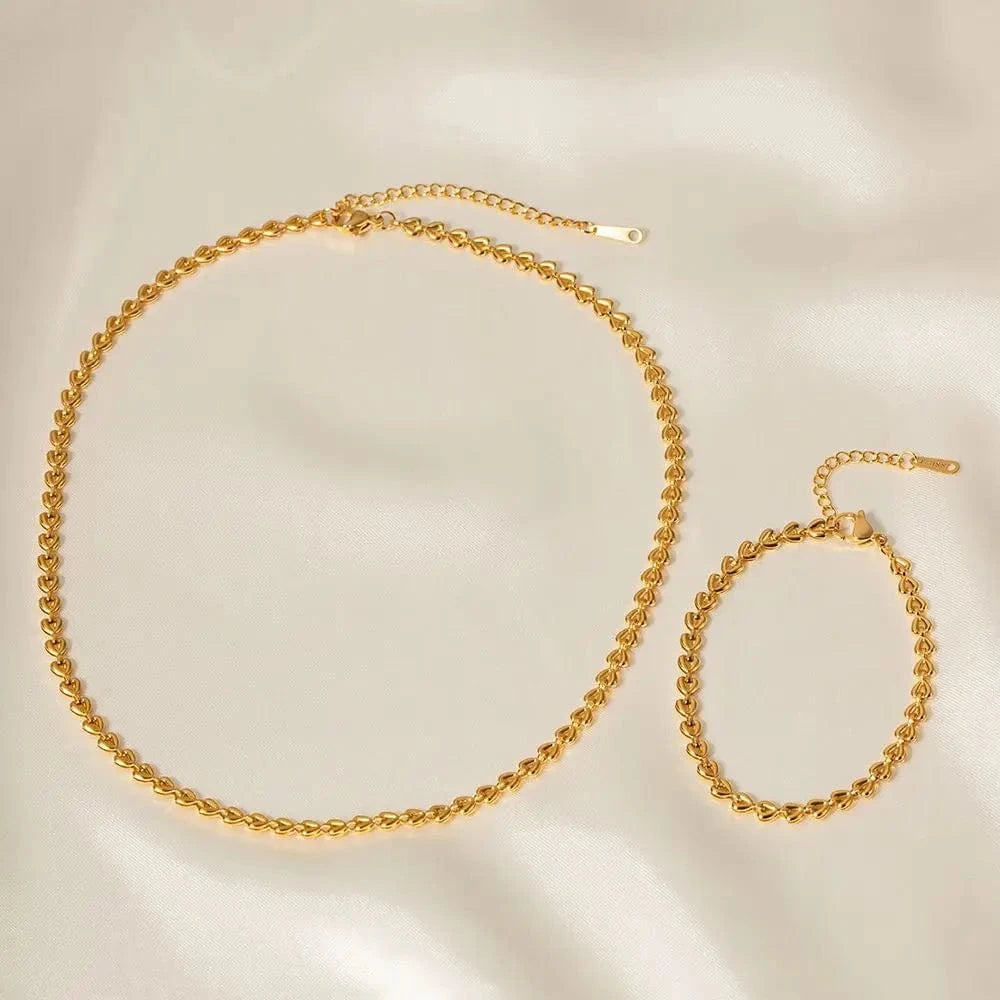TRENDY / N2259 N2259 18K Gold Plated stainless steel filigree heart link Necklace for Woman for girls