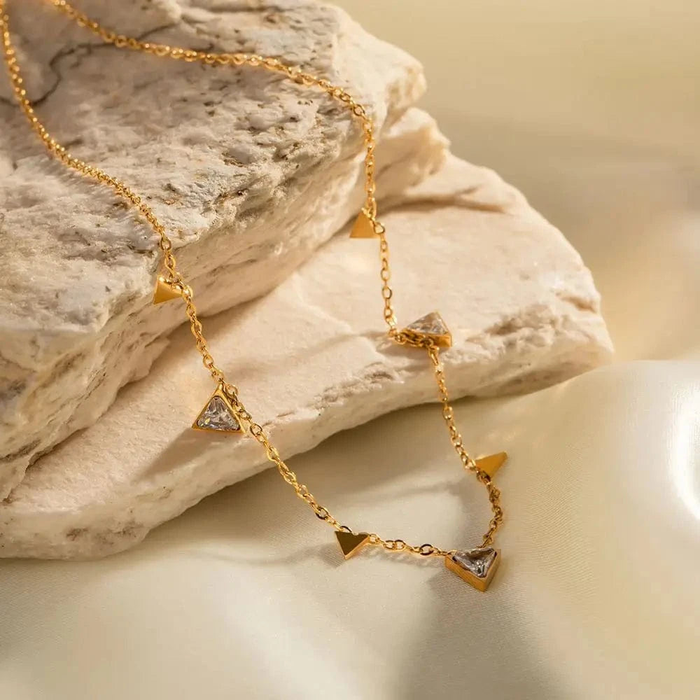 trendy / N2314 N2314 Minimalist Jewelry 18K Gold Plated Choker Stainless Steel Triangular CZ Zircon Charm Necklace