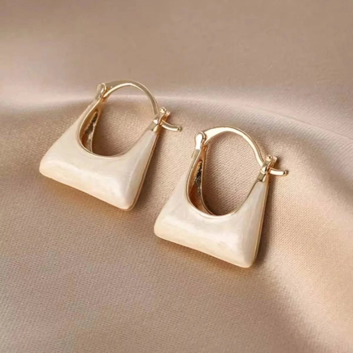 TRENDY / White Fashion Earing 2024 Personalized Design Bag U Shape Hoop Earring Exquisite Daily Women Trendy Earrings Jewelry