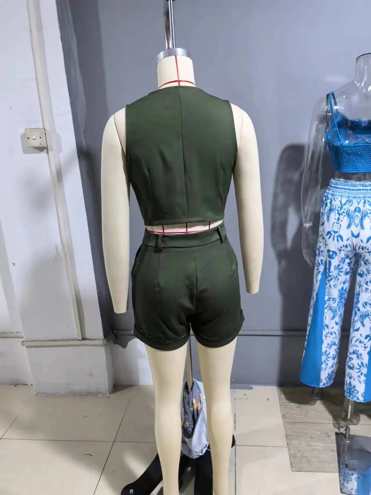 Two Piece Short Pants Suit Women Matching Set Solid Sleeveless Top High Waist Zipper Pant Slim Causal Elegant Office Lady Summer