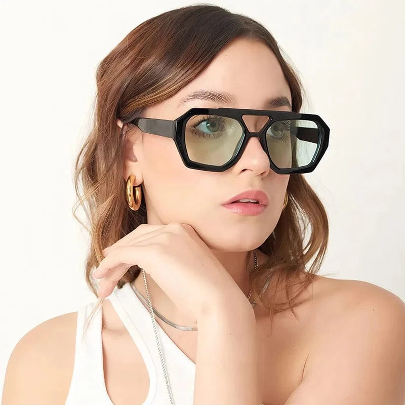 UNOC New Arrivals Wholesale Fashion Plastic Sunglasses Custom Double Bridge Women Men Label Sunglasses 2024