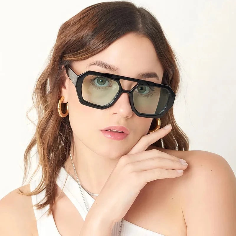 UNOC New Arrivals Wholesale Fashion Plastic Sunglasses Custom Double Bridge Women Men Label Sunglasses 2024