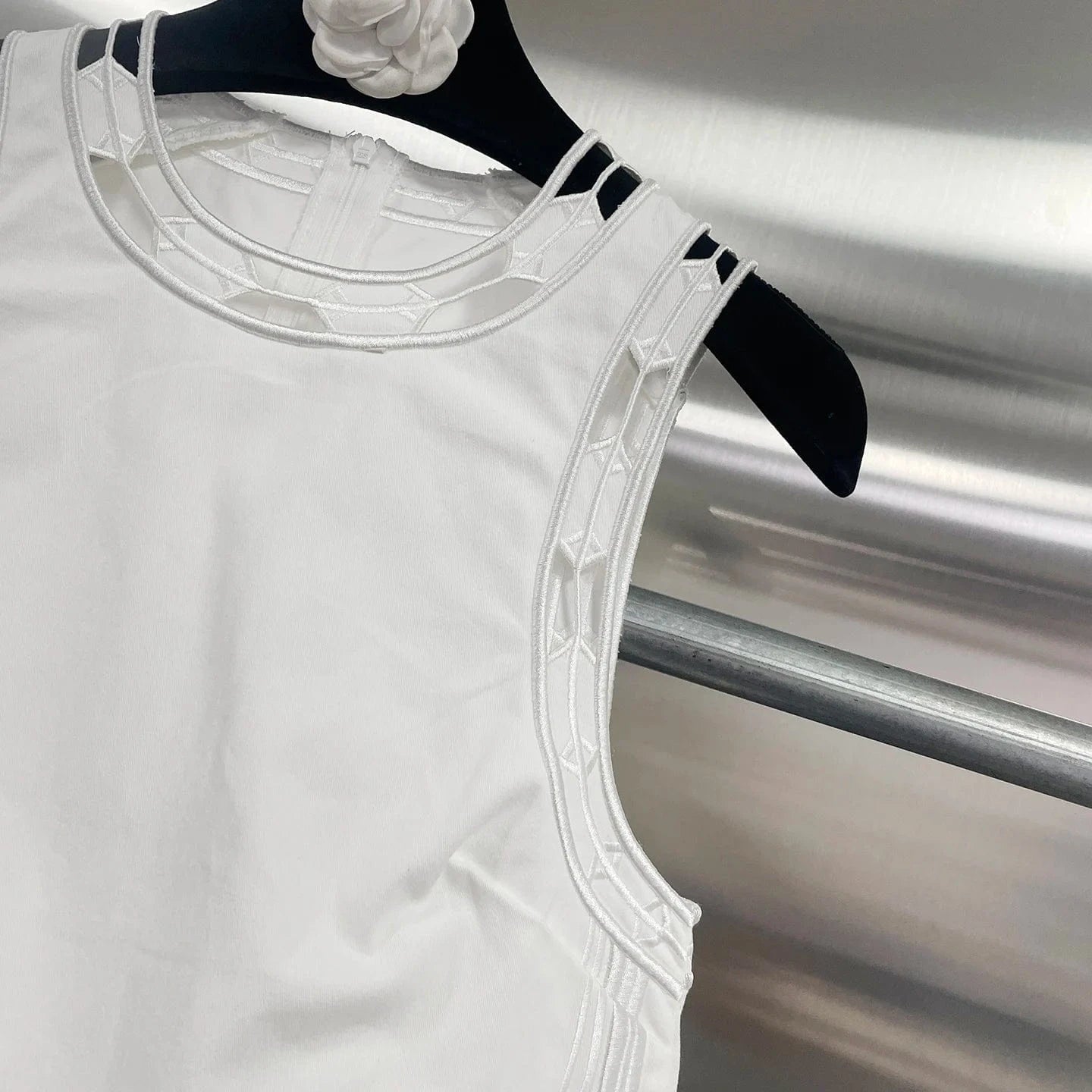 VGH Casual Two Piece Sets for Women O Neck Sleeveless Vest Hollow Out High Wasit Holiday Style Wide Leg Trousers Suit Female New